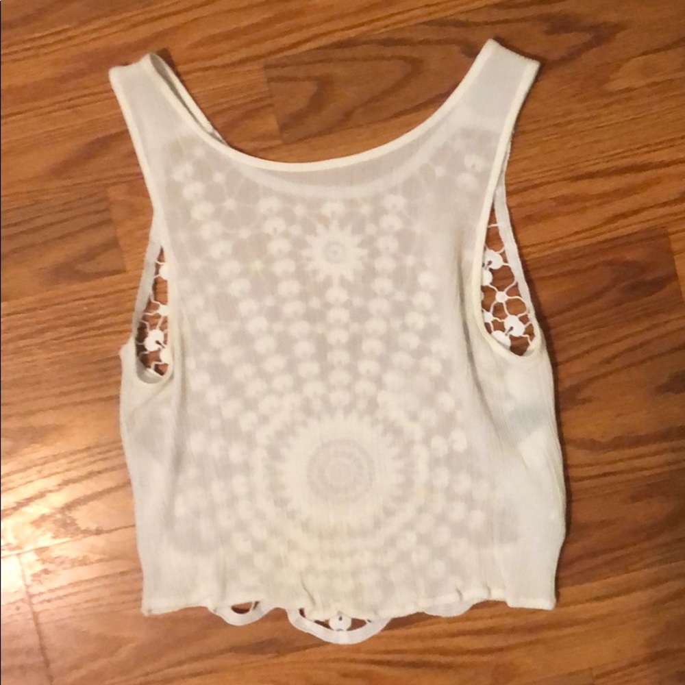 HM white crop top with crochet back size 2/XS